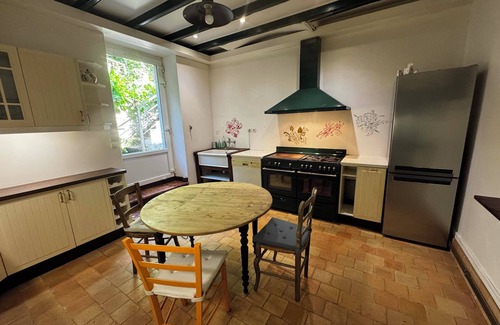 Locquenole House | Large family home with sea view over Morlaix Bay,