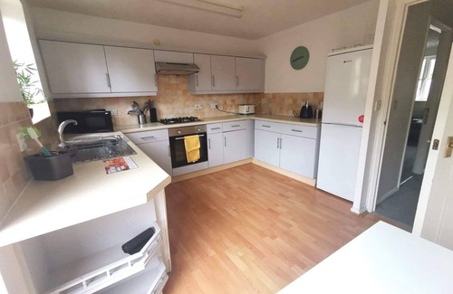 Plymouth House | Large Family Home with off-road parking