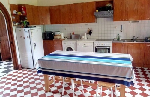 Morgat Villa | Large family villa facing Morgat beach with sea view.