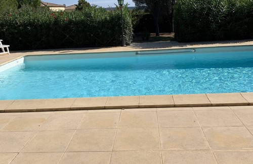 Saint-Quentin-la-Poterie Villa | Large villa with pool and large garden in a quiet location 5 minutes from Uzes (Gard).