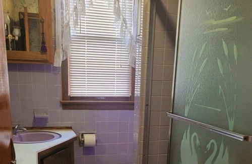 Schenectady Apartment | Large Fully Furnished 1 Bedroom Flat
