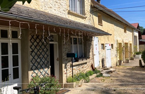 Villeneuve-sur-Bellot Other | Large Gite & Private Event Venue 85km from Paris