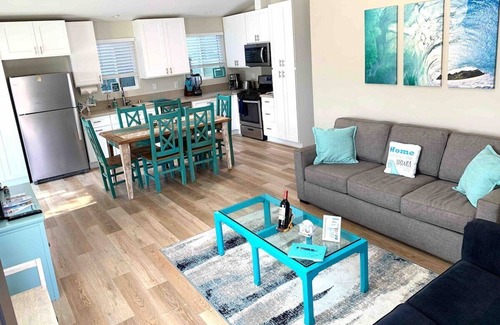Townsite House | Large Group Retreat in Oceanside. 2 houses. 6 rooms. 1.5 mi to the beach!