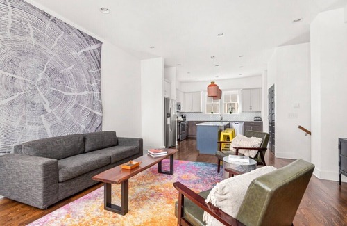 Nashville House | Large Groups! Side by Side Townhomes - Sleeps up to 20!