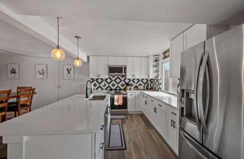 West Kissimmee House | Large Groups Spacious Home!