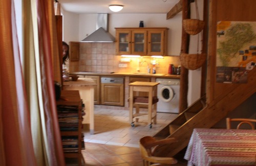 Chirols House | Large historic stone house with lots of space and comfort