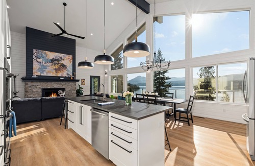 Bonner County House | Large Home overlooking Lake Cocolalla