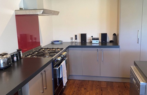 Twizel House | Large home, plenty of outdoor space and wonderful mountain views. Pet friendly