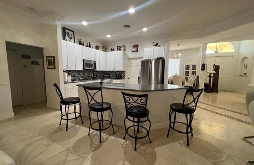 Hunt Club House | Large home with modern decor
