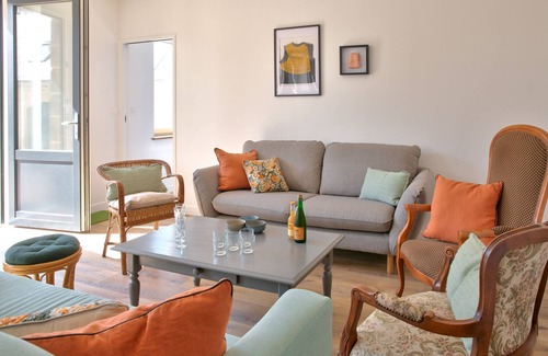 Plovan Ski Chalet | Large house and park for 10 with your family