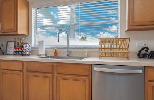 Lakeland House | Large House, Fireside Hot Tub, King Bed Suite