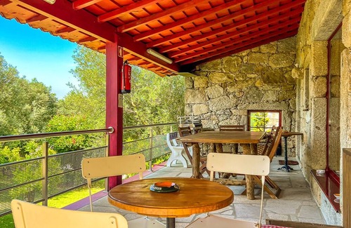 Santa Luzia House | Large House in Amares | Groups Families Stays