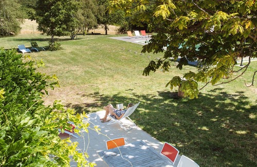 Vauxrenard House | Large house in the vineyards, with character and a large secure swimming pool