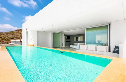 Costa Adeje House | Large house on the coast suitable for 8 people