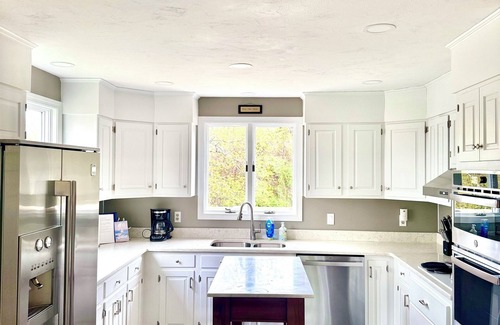 Orleans House | Large House w/ample space- steps from Skaket Beach, close to CCRT and downtown!