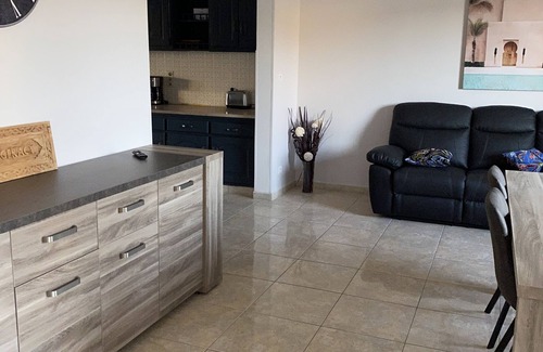 Bergerac House | Large house with 2 apartments in BERGERAC