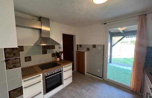 Eller Villa | Large house with garden for large families, i.d. Proximity v. Exhibition halls and university hospital