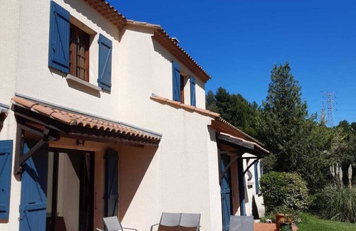 Beziers House | Large House with Private Pool on 2600m² Garden