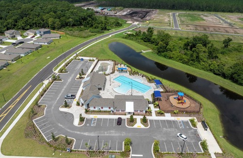 Northside House | Large JAX Home: 4 Beds, Office + Gym, Backyard Preserve
