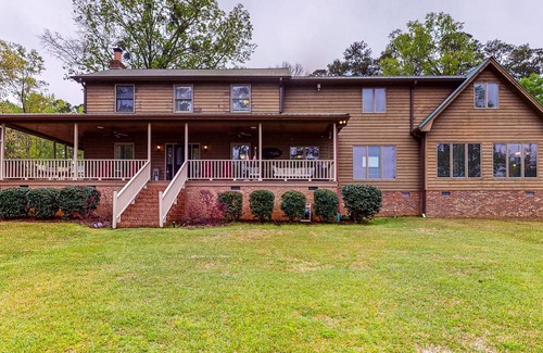 Leesville House | Large lakefront home with porch, private dock, fire pit, WiFi, & AC