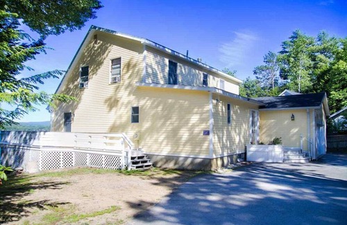 Laconia House | Large Lakefront Home - sleeps 13+