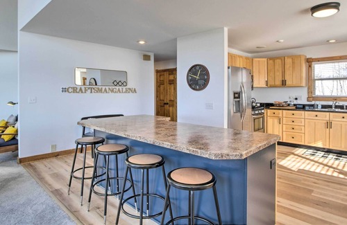 The Galena Territory Villa | Large & Luxe Galena Territory Villa w/ Hot Tub!