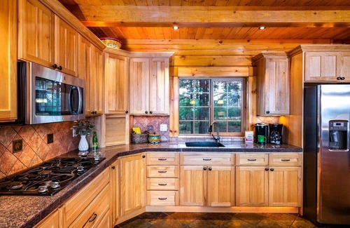 Pagosa Springs Cabin | Large luxury home. Hot Tub, Great Views, Game Room.