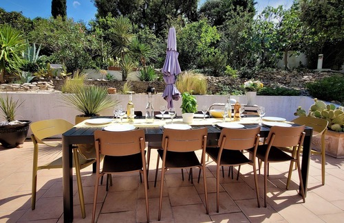 Carnoux-en-Provence Villa | Large Mediterranean villa, quiet location, large private pool, near Cassis