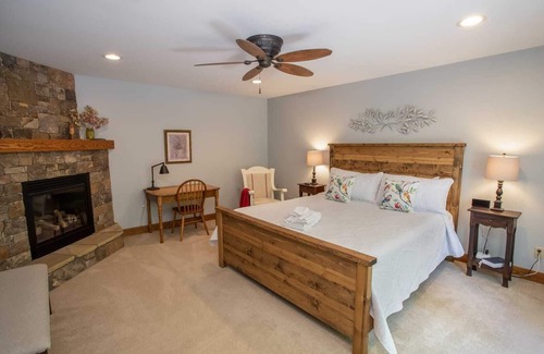 Blowing Rock Cabin | Large Mountain Retreat Near Downtown