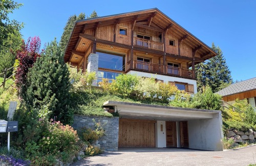 Saint-Gervais-les-Bains Ski Chalet | Large new chalet, calm and bright, breathtaking view of Mt Blanc