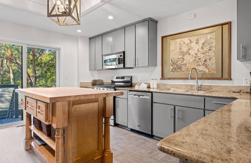 Beach Lagoon House | LARGE Oceanfront Pool ~ Classically Updated Historic Beach Home ~ 2 E. Beach Lagoon