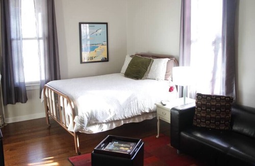 Reedsville Apartment | Large One Bedroom Private Suite