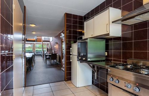 Gasselternijveen House | Large Pet-Friendly Lodg