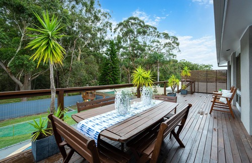Callala Beach House | Large Pet Friendly house with pool