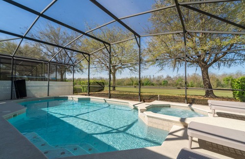Highgate Park House | Large Pool Home With Spa & Game Room - 3 Master Suites Close to Attractions