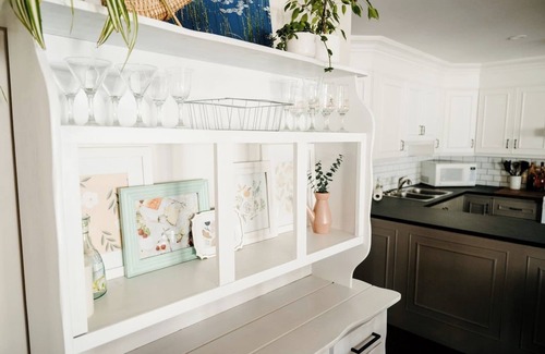 Chiasson Ski Chalet | Large renovated beachfront cottage