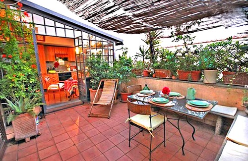 Gianicolo Apartment | Large romantic apartment near Trastevere with terrace 5 min from villa Panfili