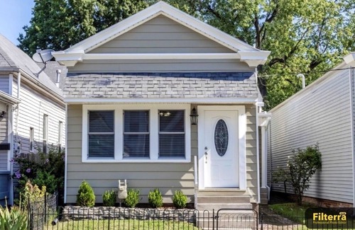 Shelby Park House | Large space!