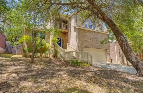 Universal City House | Large spacious, gorgeous home