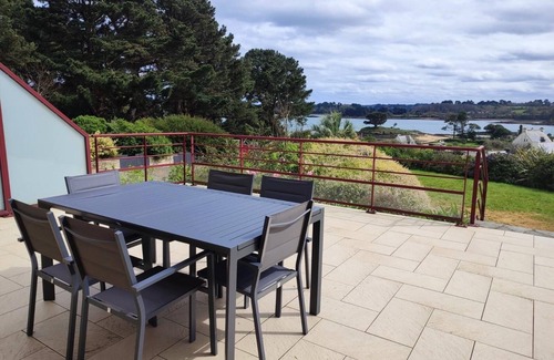 Lanmodez House | Large stone house facing Brehat Island - Sea view