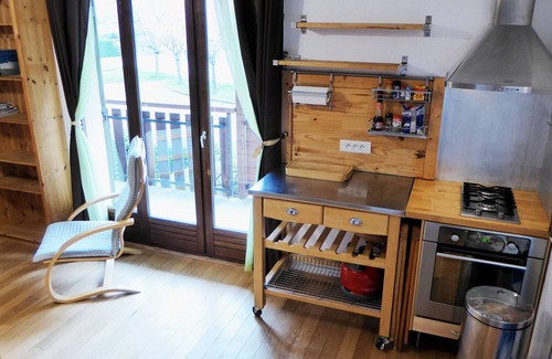 Doussard Apartment | Large studio for 4 pers. at the edge of Annecy lake