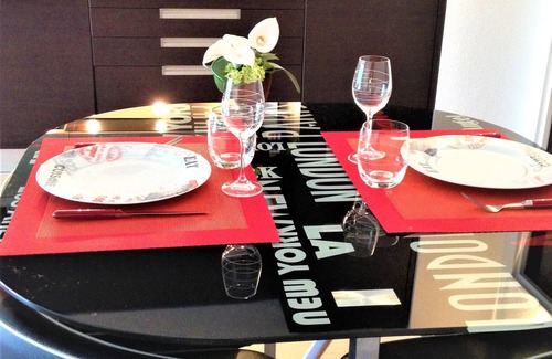 Saint-Raphael Apartment | Large studio * in St Raphaël, Port Santa Lucia, opposite the Palais des Congrès