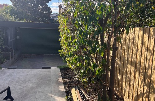 Fitzroy House | Large Sunny Fitzroy Terrace 2 Minutes From Cafes, Parks, Bars, etc