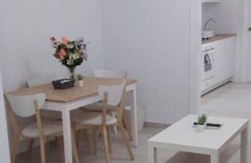 Pla del Bon Repos Apartment | Large Superior 3 bedroom Apartment Two Bathroom 2 Balconies full Airconditioning