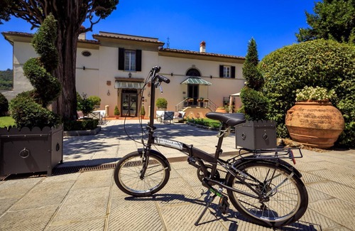 Grassina Villa | Large Tuscan Villa near Florence