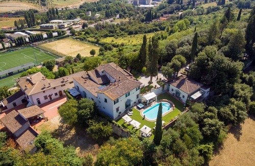 Bagno a Ripoli Villa | Large Tuscan Villa near Florence