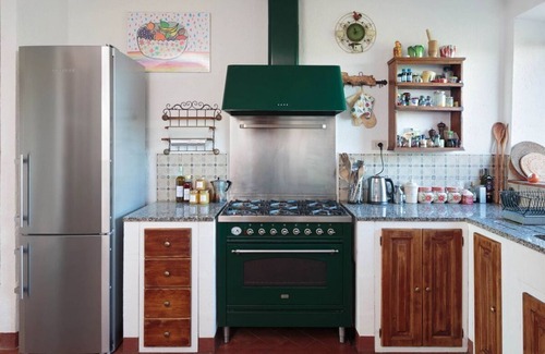 San Macario In Monte Villa | Large Tuscan Villa for 12 with Private Pool and Tennis Court