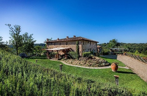 San Miniato Villa | Large Tuscan Villa near Florence with Private Pool, WiFi, AC, sleeps up to 21