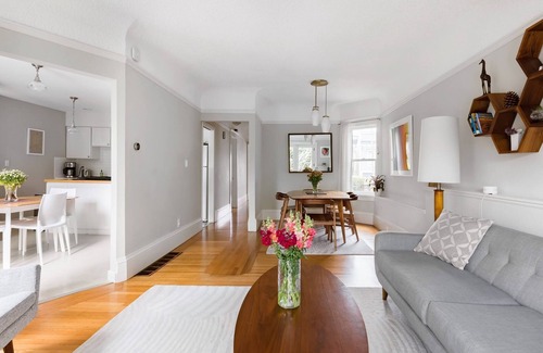 Noe Valley House | Large Victorian home in Noe Valley with gorgeous backyard