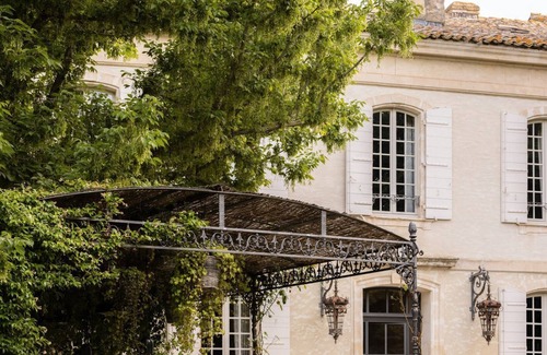 Maussane Villa | Large Villa Rental near Les Baux-de-Provence, Pool, Spa, Huge garden